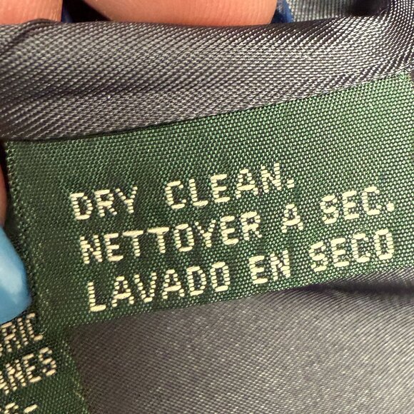 EUC Women's LAUREN RALPH LAUREN Wool Pinstripe 3-Button Gray Blazer | Size 10P - Picture 9 of 10